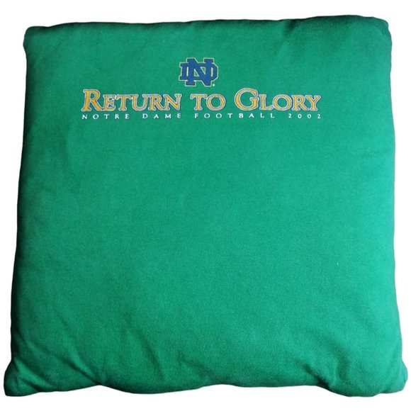 Notre Dame Green Throw Pillow Return To Glory Fighting Irish 2002 Accent Pillow - Picture 3 of 5